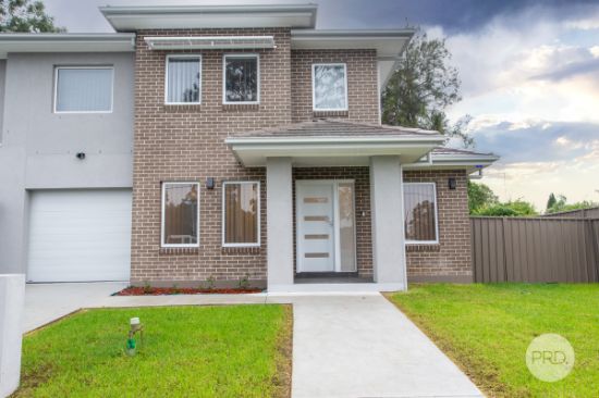 2/16 Timgalen Ave, South Penrith, NSW 2750