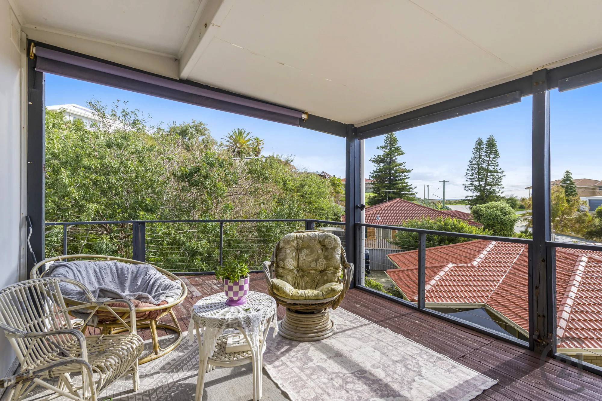 2/17 Valley Road, Halls Head, WA 6210