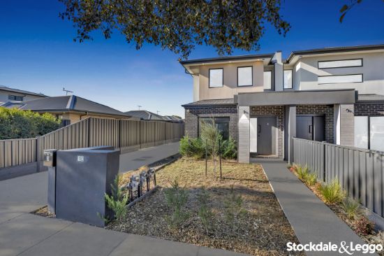 2/1E Wackett Street, Laverton, Vic 3028