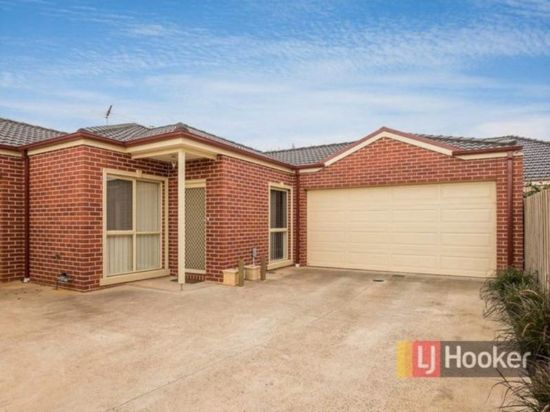 2/22 Yankos Drive, Werribee, Vic 3030