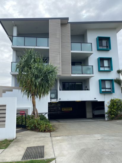 2/23 Minnie Street, Southport, Qld 4215
