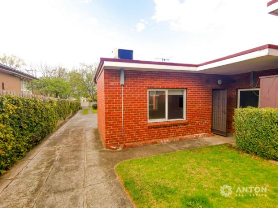 2/28 Donna Buang Street, Camberwell, Vic 3124