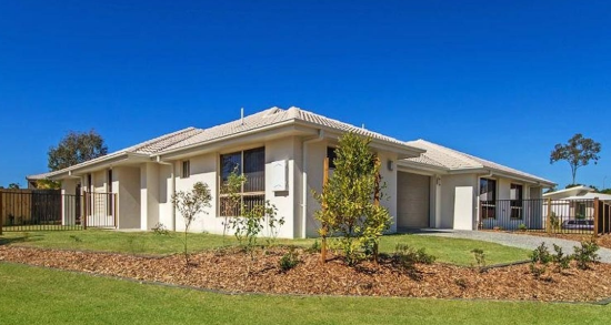 2/3 Lily Ave, Coomera, Qld 4209