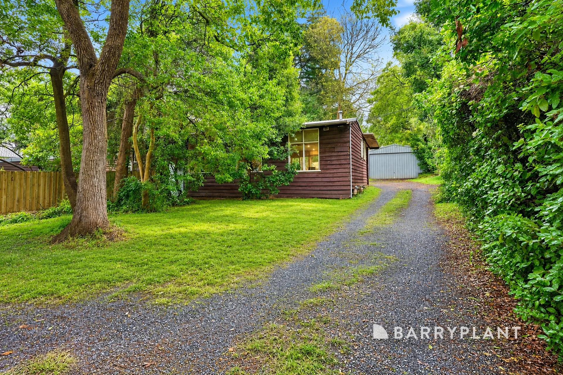 2/30 Bayswater Road, Croydon, Vic 3136