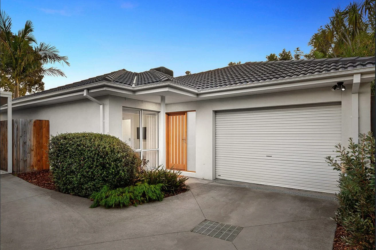 2/33 James Road, Ferntree Gully VIC 3156