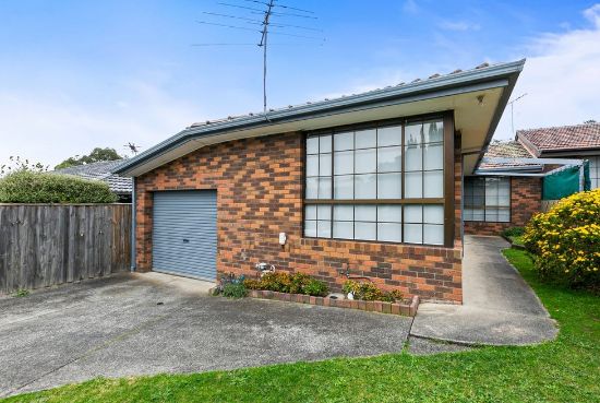 2/33 Whalley Drive, Wheelers Hill, Vic 3150
