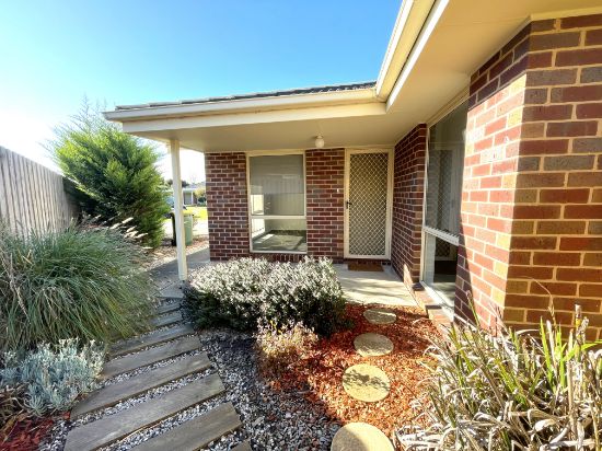 2/4 May Court, Grovedale, Vic 3216