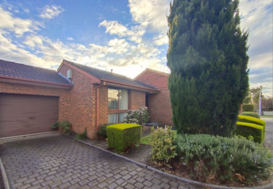 2/49 Belmont Road, Ivanhoe, Vic 3079