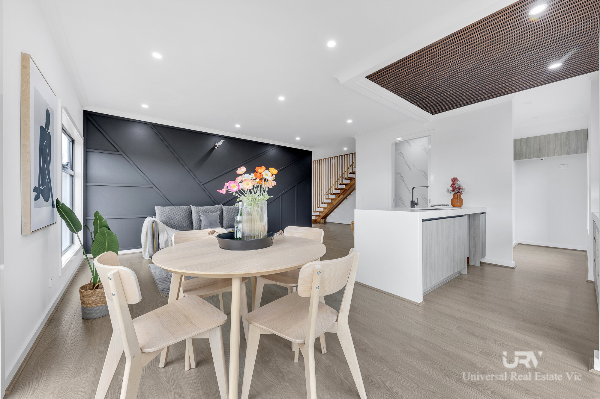 2/5 Sallybank Crescent, Wollert, Vic 3750 2/5 Sallybank Crescent, Wollert, Vic 3750