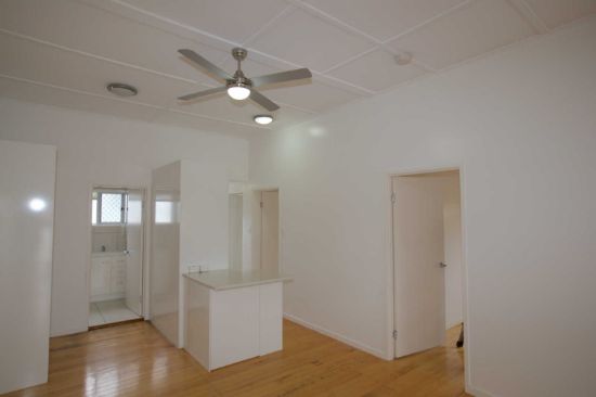 2/55 Arthur St, Caloundra, Qld 4551