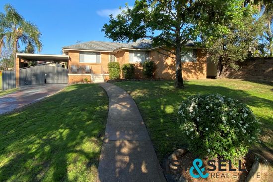 2 Anembo Street, Bradbury, NSW 2560