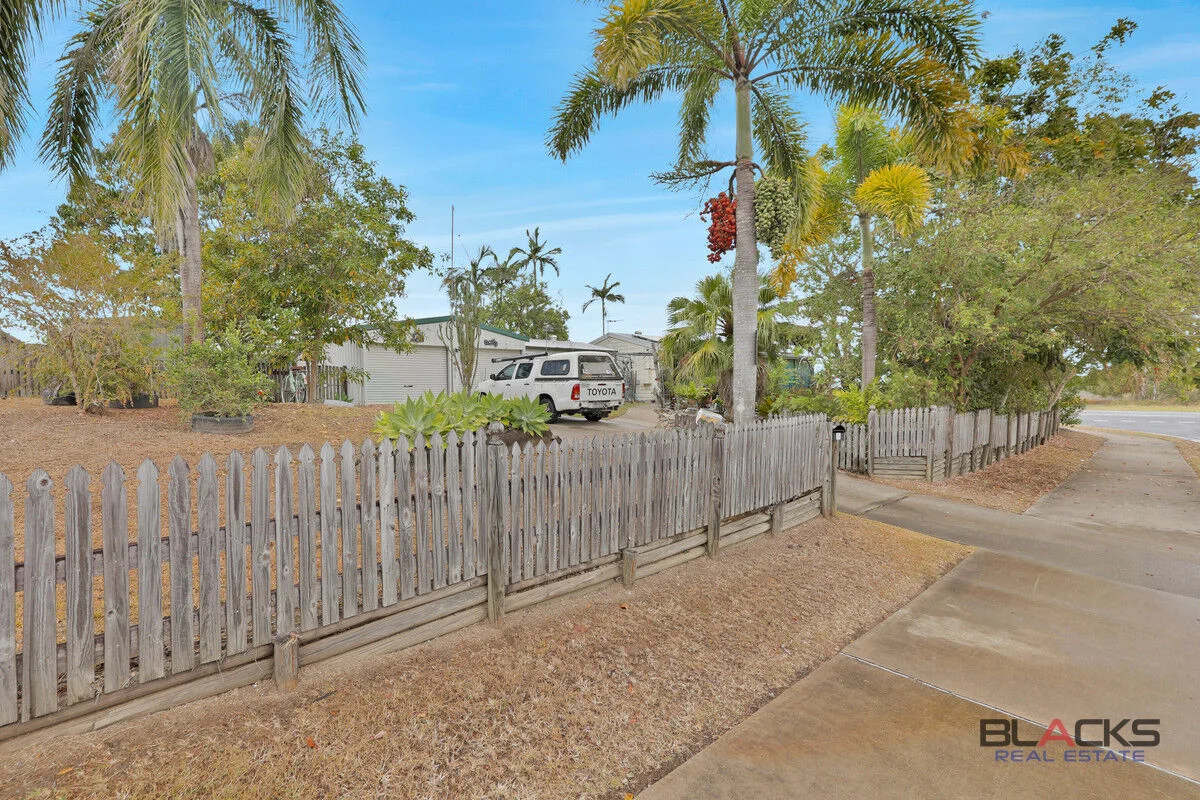 2 Barber Drive, Eimeo, Qld 4740