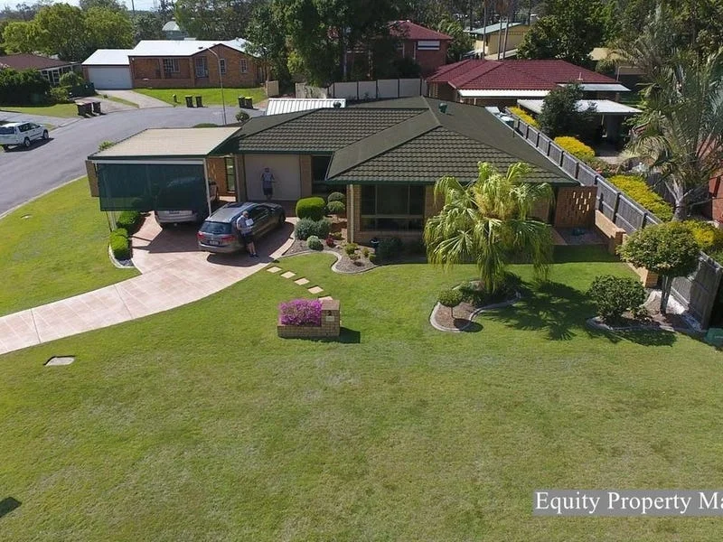 2 Barnard St, Carindale, Qld 4152