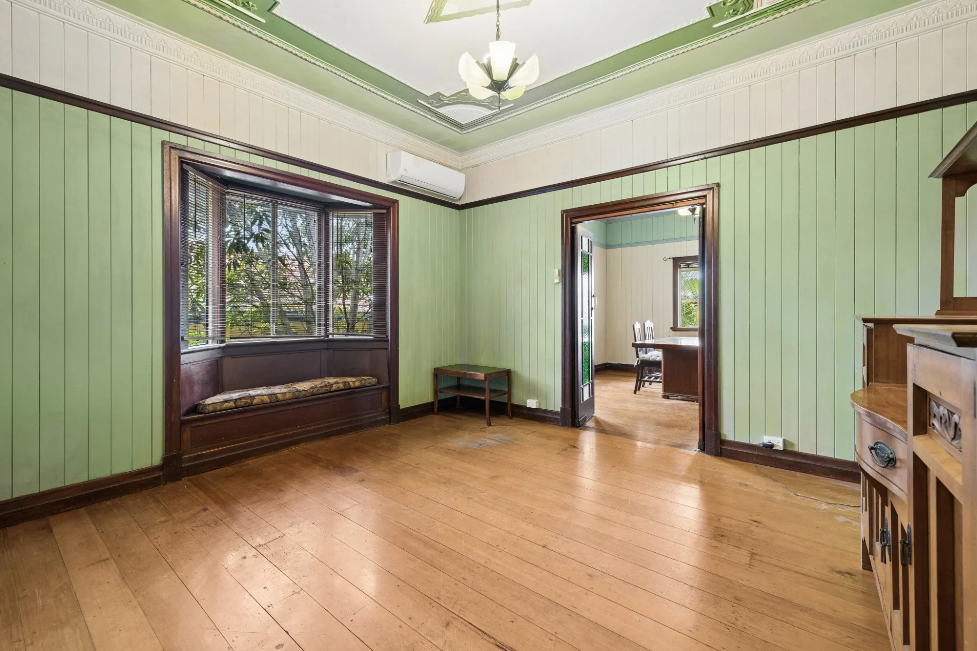 2 Beaton Street, Coopers Plains, Qld 4108