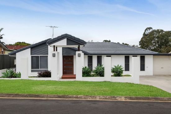 2 BOTTLEBRUSH COURT, Victoria Point, Qld 4165
