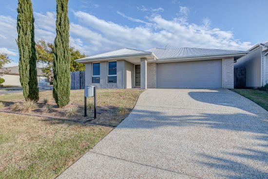 2 Bradfield Street, Flagstone, Qld 4280