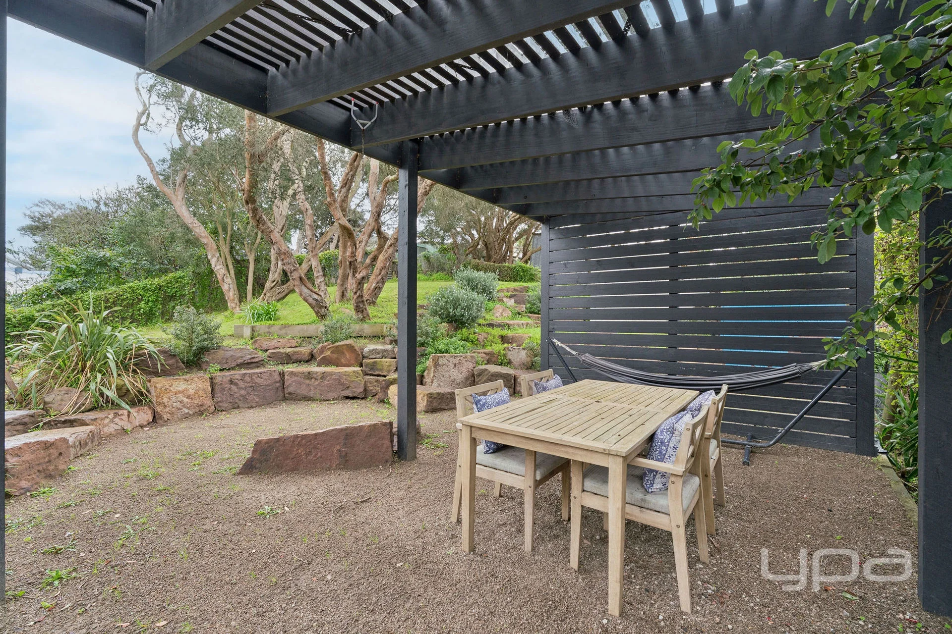 2 Burdoo Street, Rye, Vic 3941