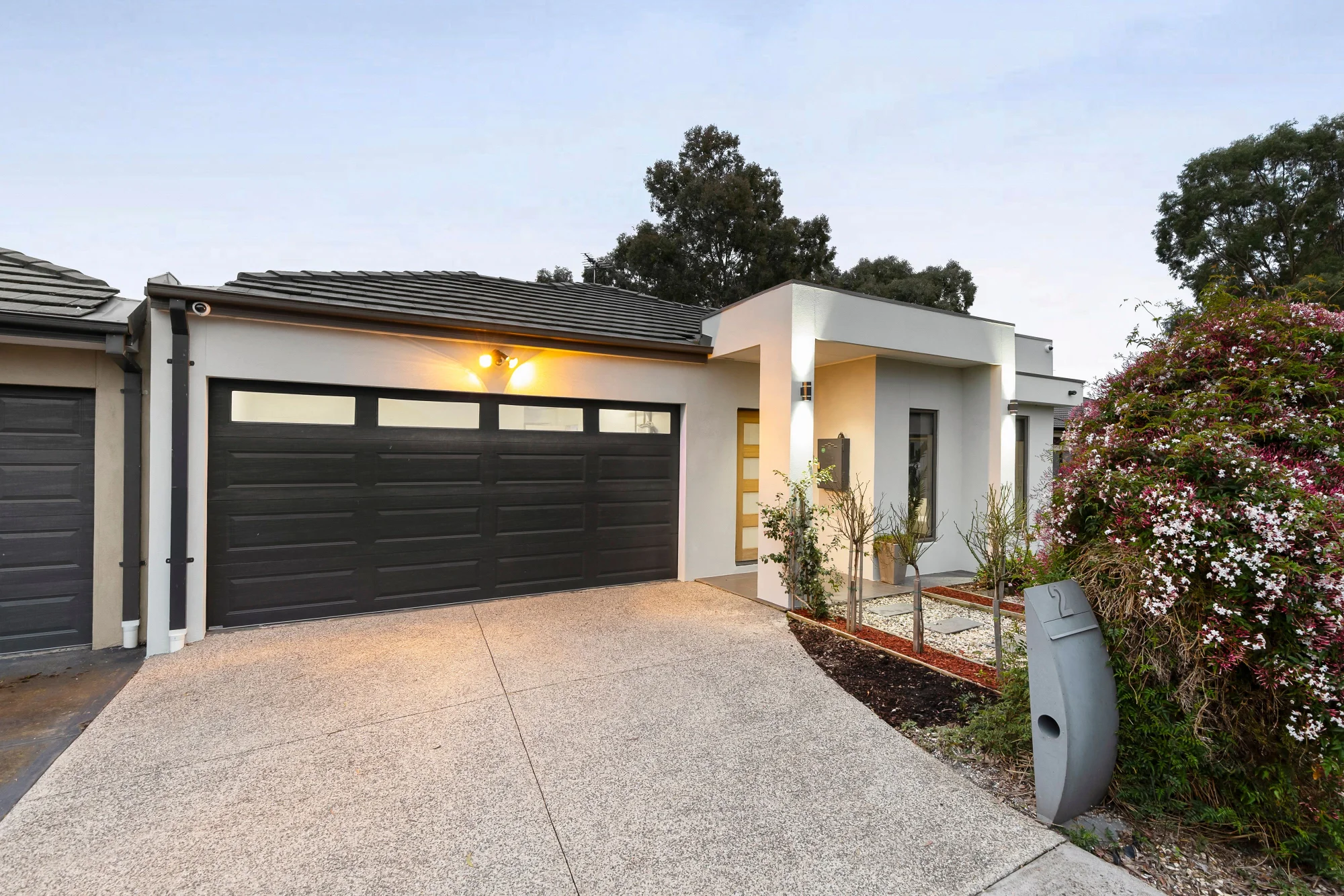 2 Burrows Place, Craigieburn VIC 3064