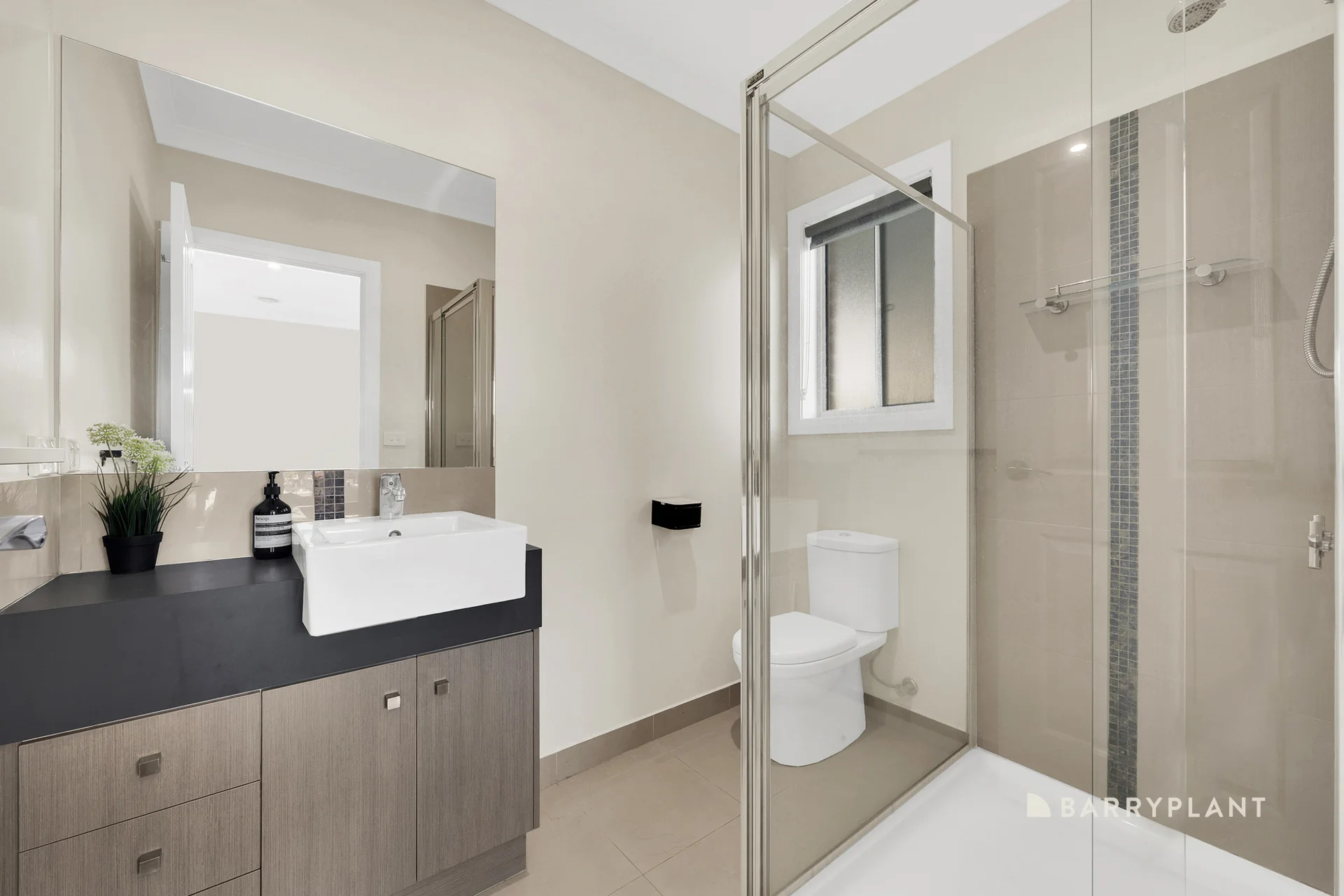 2 Cabarita Crescent, South Morang, Vic 3752