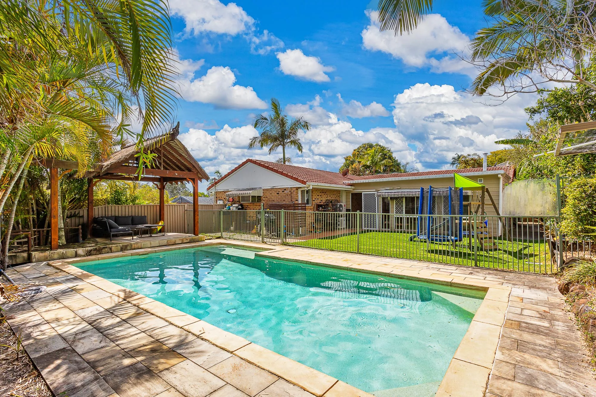 2 Colonial Court, Mudgeeraba, Qld 4213