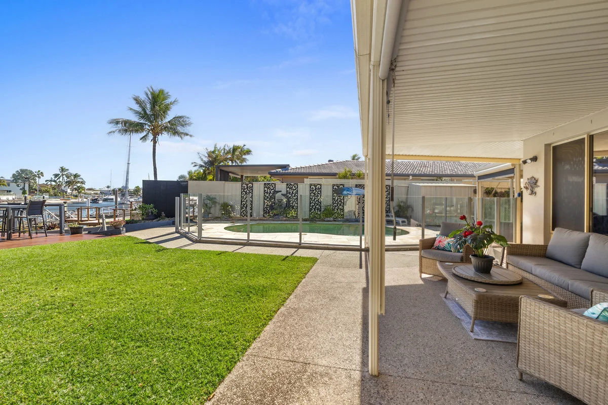 2 Coomaroo Crescent, Minyama, Qld 4575