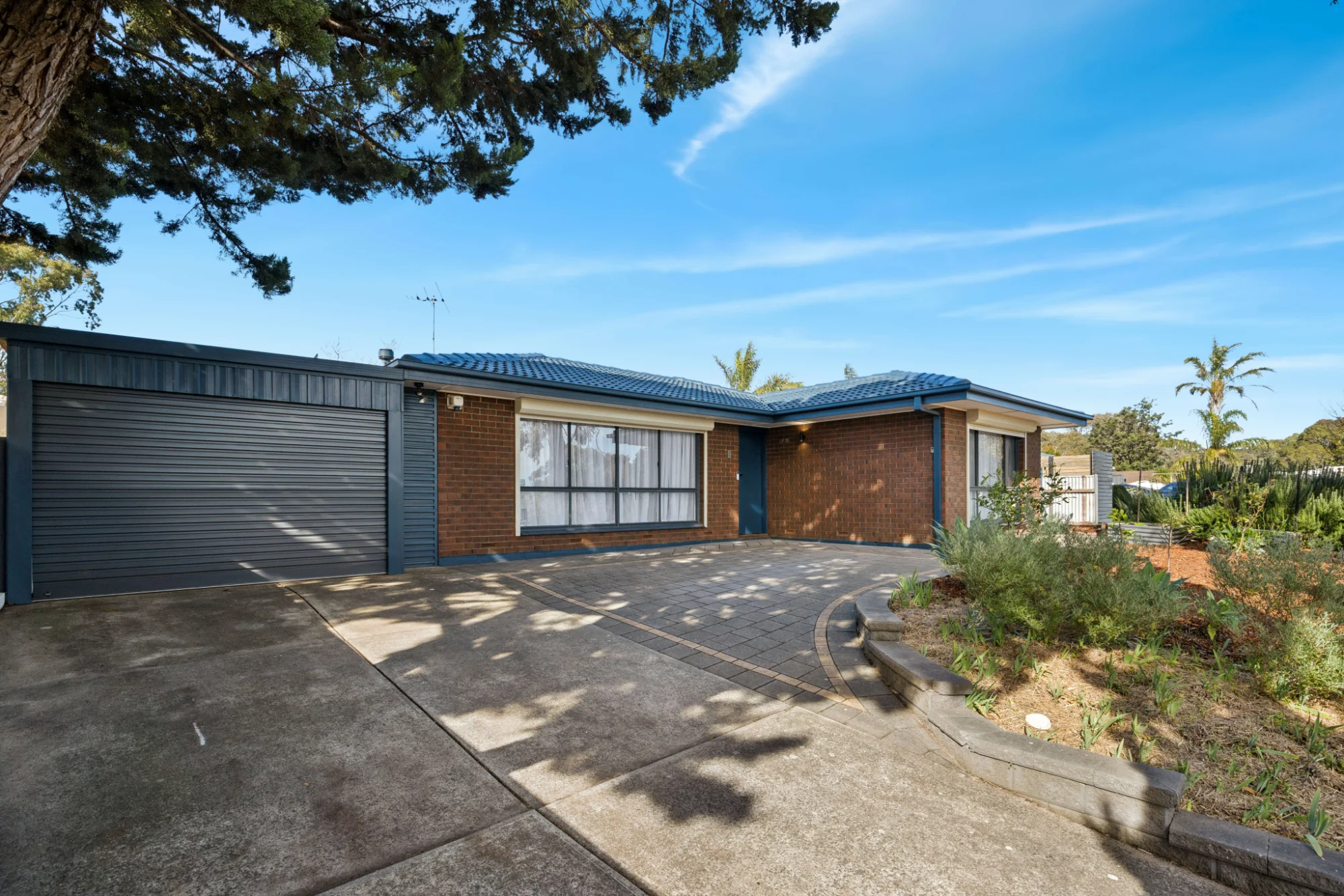 2 Davey Court, Happy Valley, SA 5159