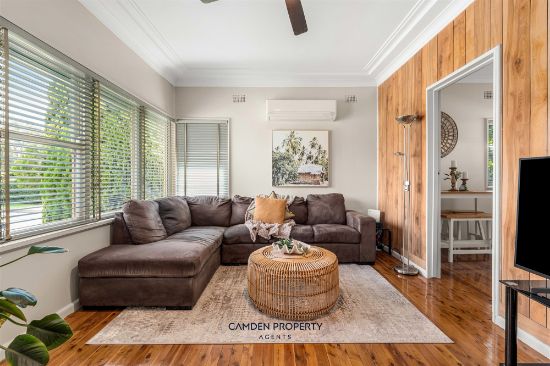 2 Dennis Street, Campbelltown, NSW 2560