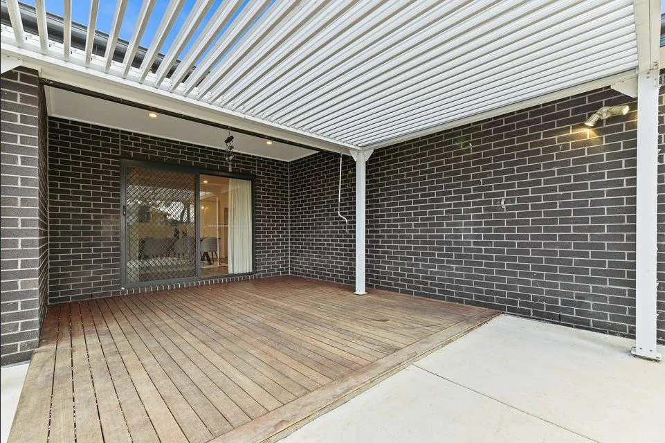 2 Dolcetto Drive, Berwick VIC 3806