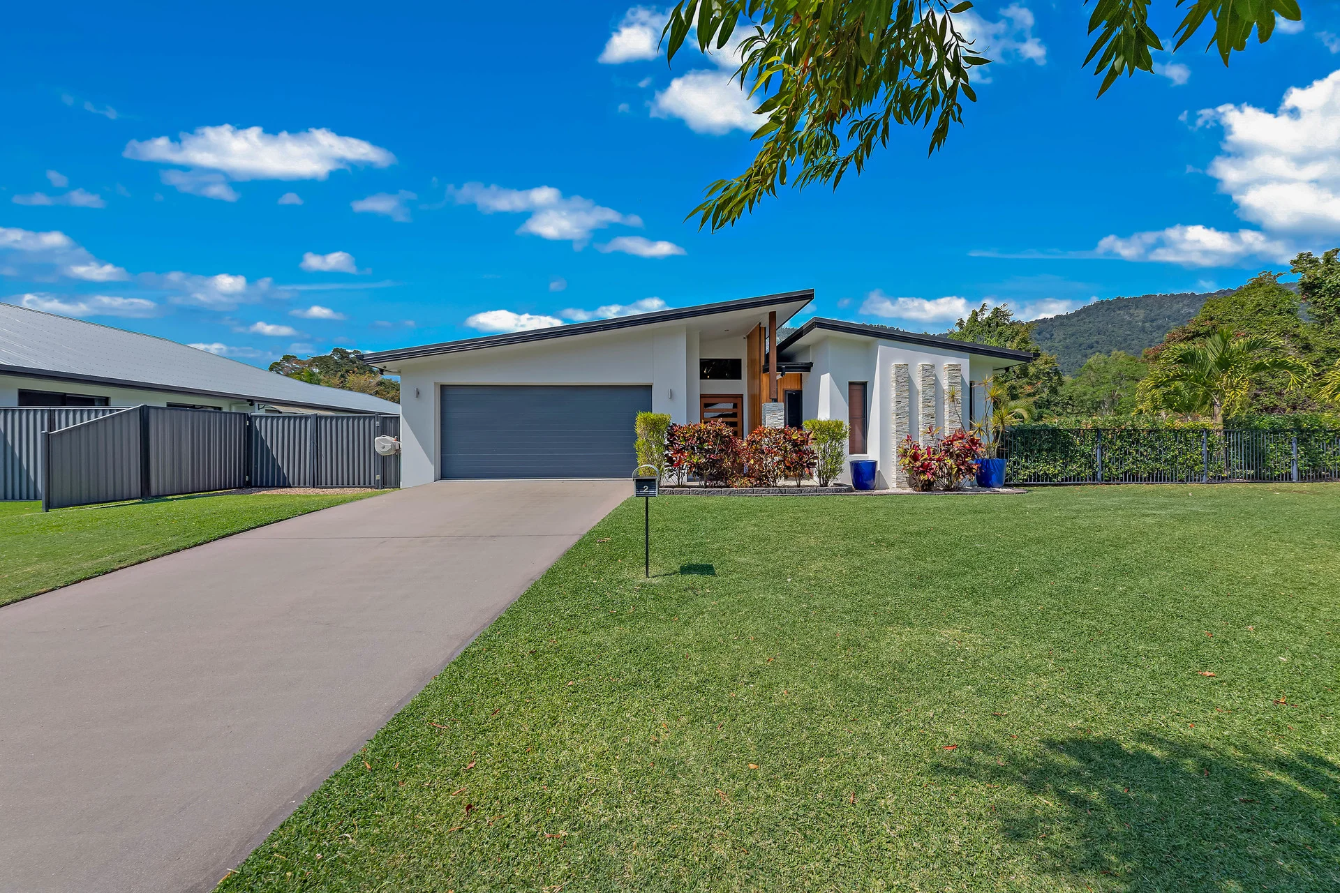 2 Driftwood Close, Jubilee Pocket, Qld 4802