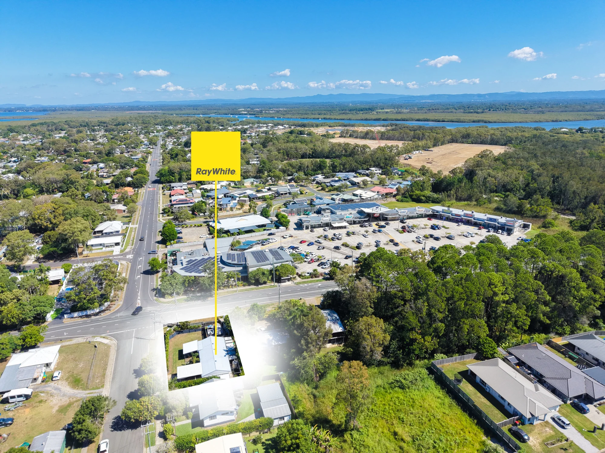 2 Egan Avenue, Beachmere QLD 4510