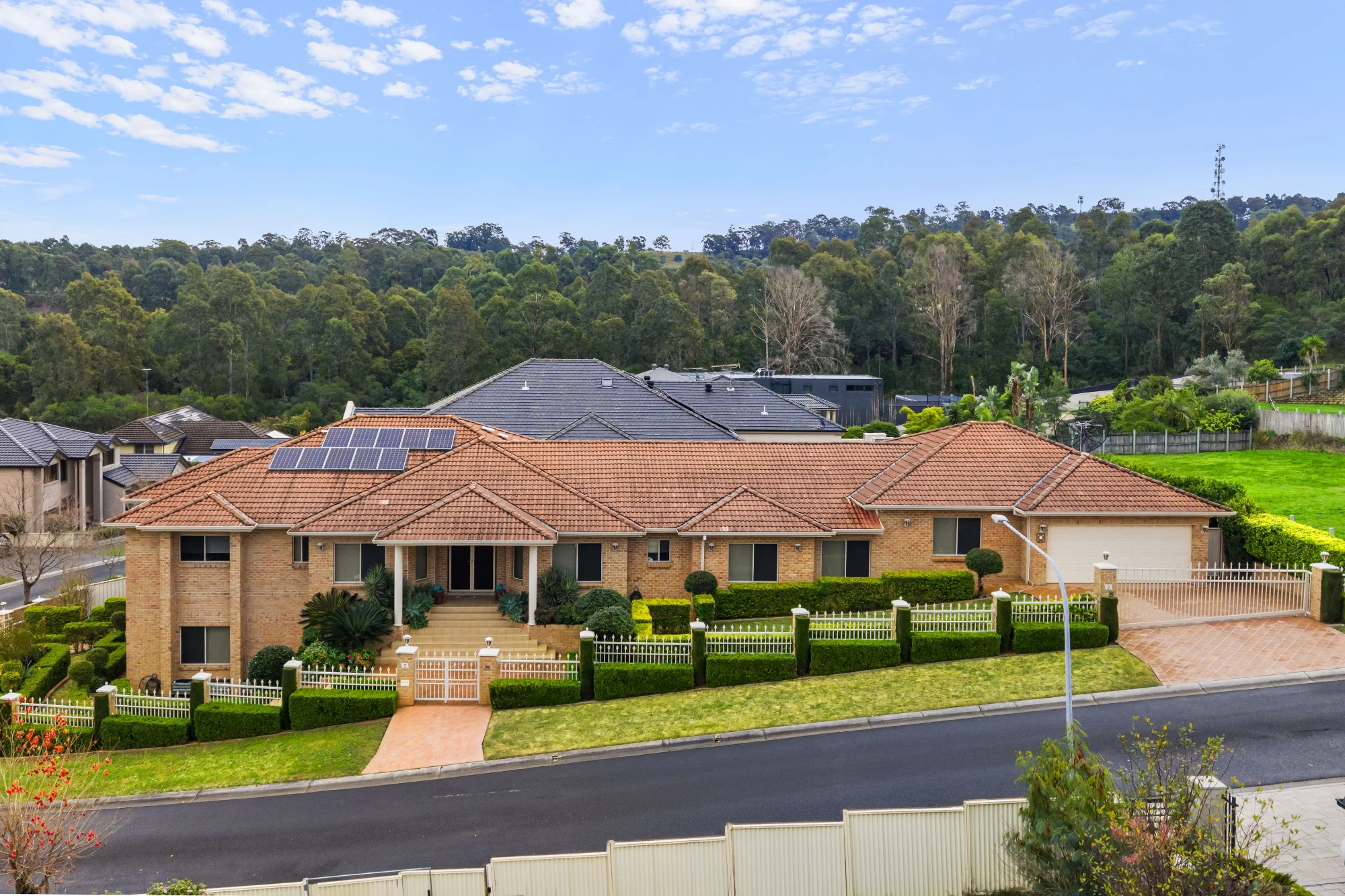 2 Elanora Place, Cecil Hills NSW 2171