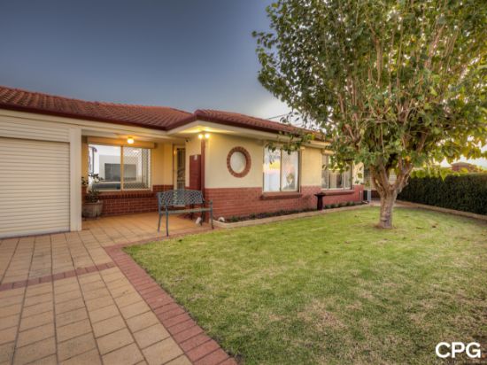 2 Emerald Court, Maida Vale, WA 6057