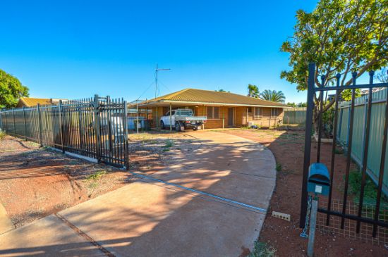 2 Etrema Loop, South Hedland, WA 6722