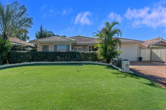 2 Feltbush Mews, Canning Vale, WA 6155