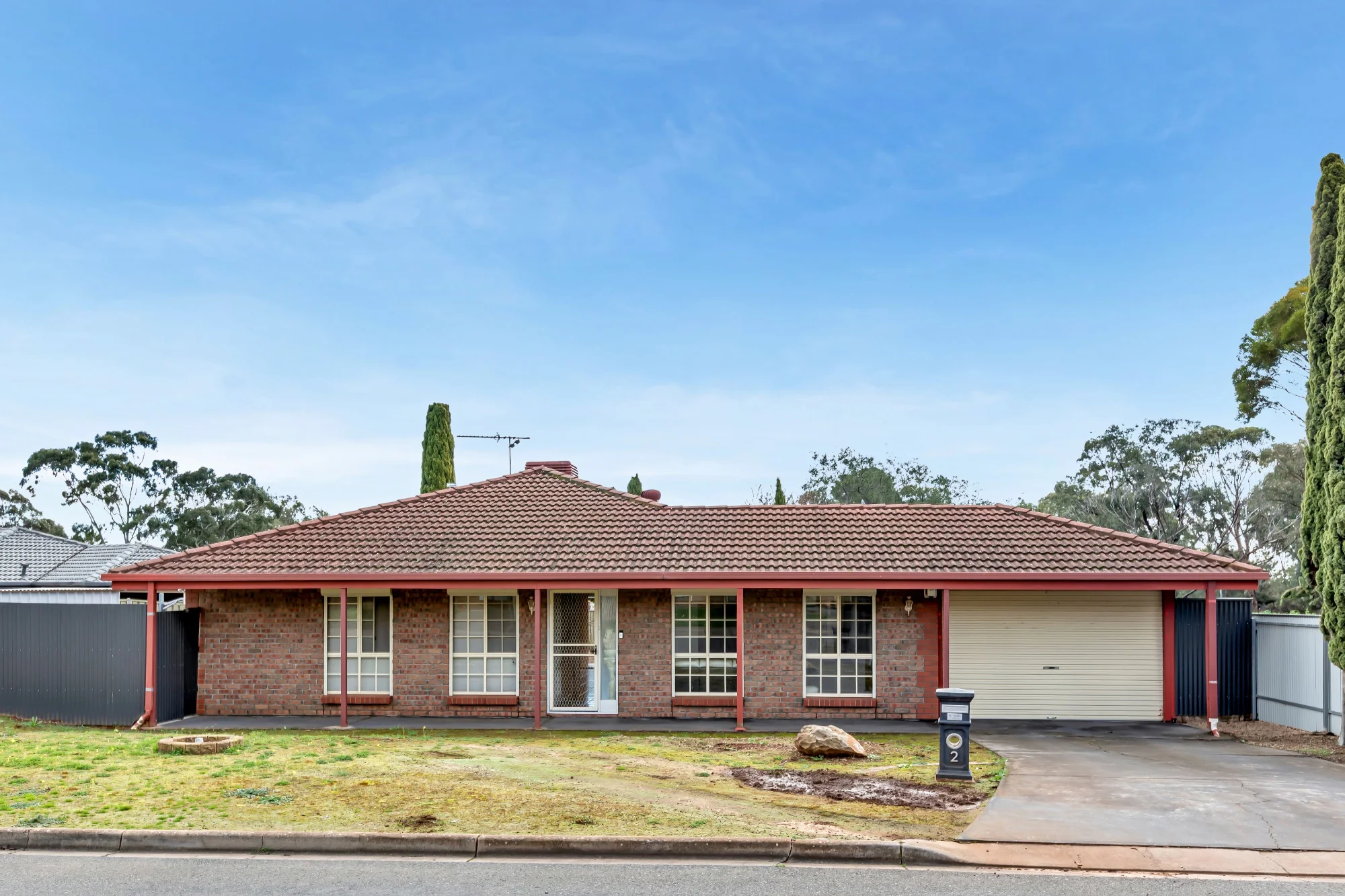 2 Glasgow Street, Craigmore SA 5114