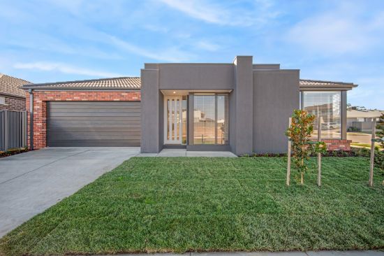 2 Hammond Street, Lucas, Vic 3350