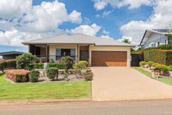 2 Hickory Terrace, Yungaburra, Qld 4884