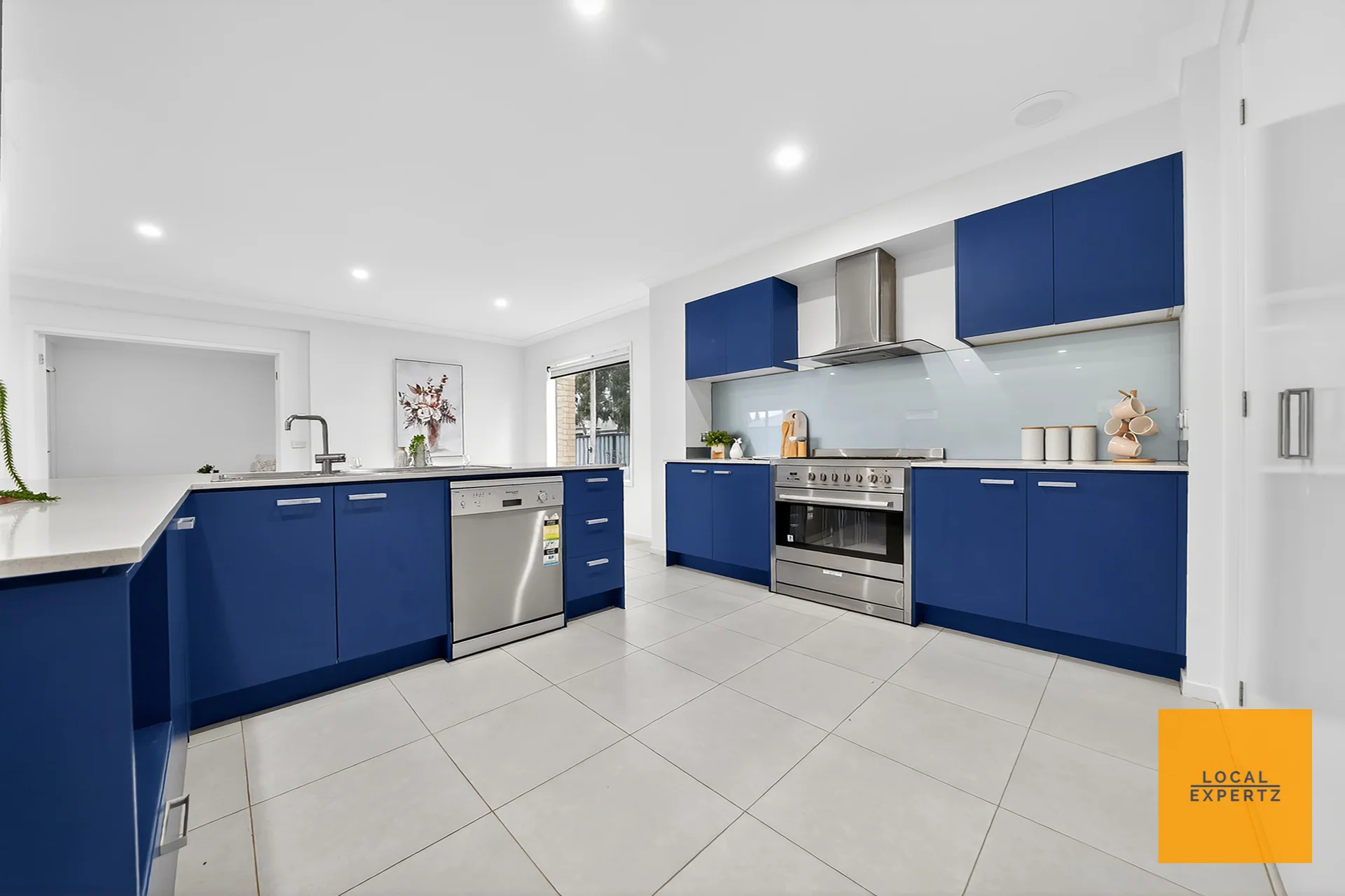 2 Japonica Way, Point Cook, Vic 3030