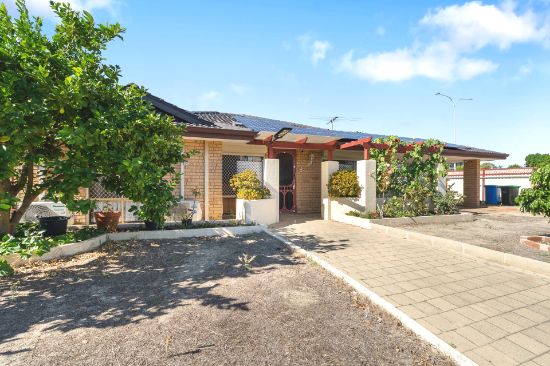 2 Jefferson Drive, Marangaroo, WA 6064