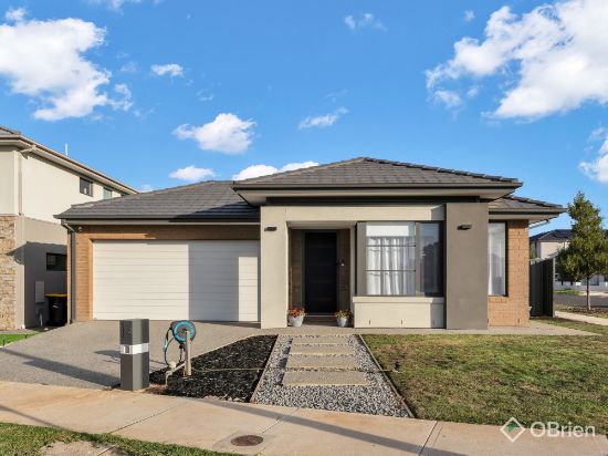 2 Jobs Road, Rockbank, Vic 3335