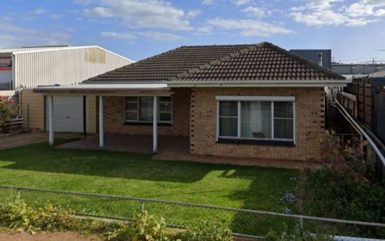 2 Le Messurier Street, Murray Bridge, SA 5253