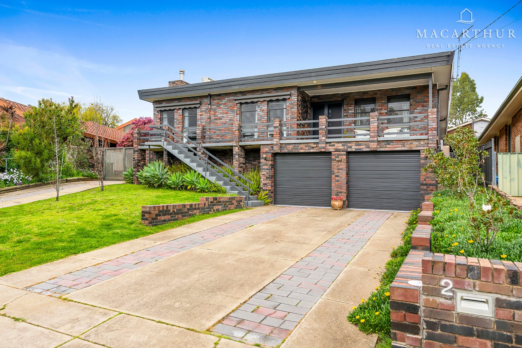 2 Macintosh Place, Kooringal, NSW 2650