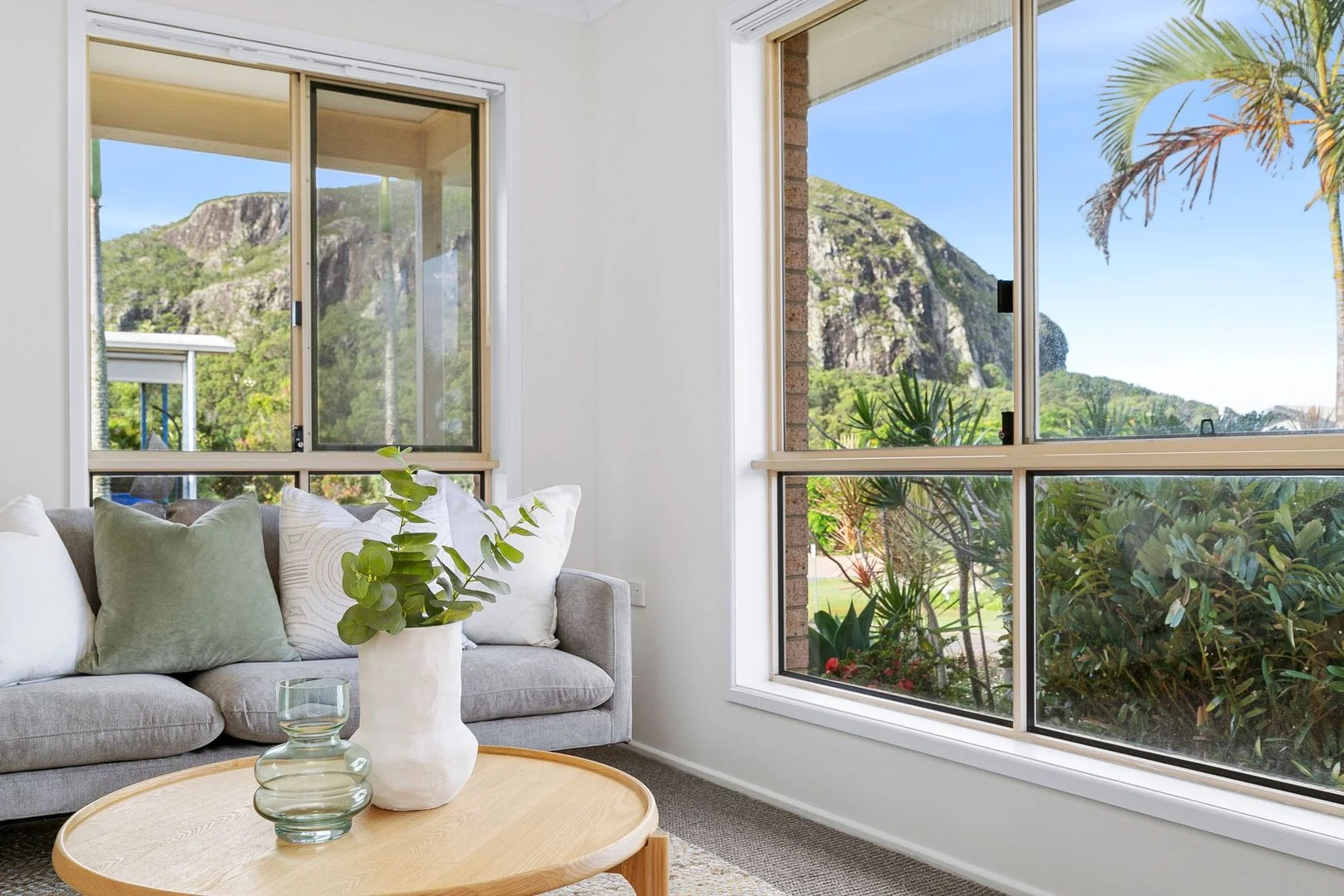 2 Marakari Cresent, Mount Coolum, Qld 4573