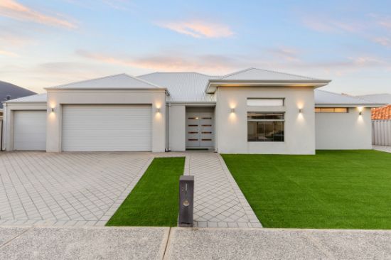 2 Margaret Road, Secret Harbour, WA 6173