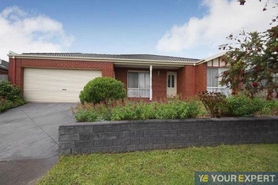 2 Marina Court, Berwick, Vic 3806