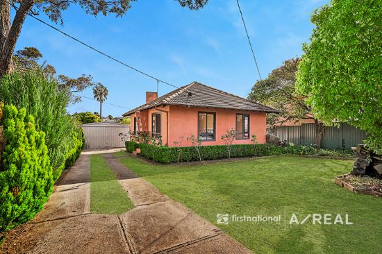 2 Mawarra Crescent, Chadstone, Vic 3148