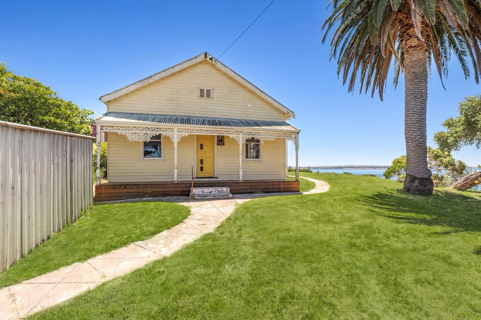 2 Mercer Street, Queenscliff, Vic 3225