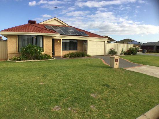 2 Mica Mews, Wattle Grove, WA 6107