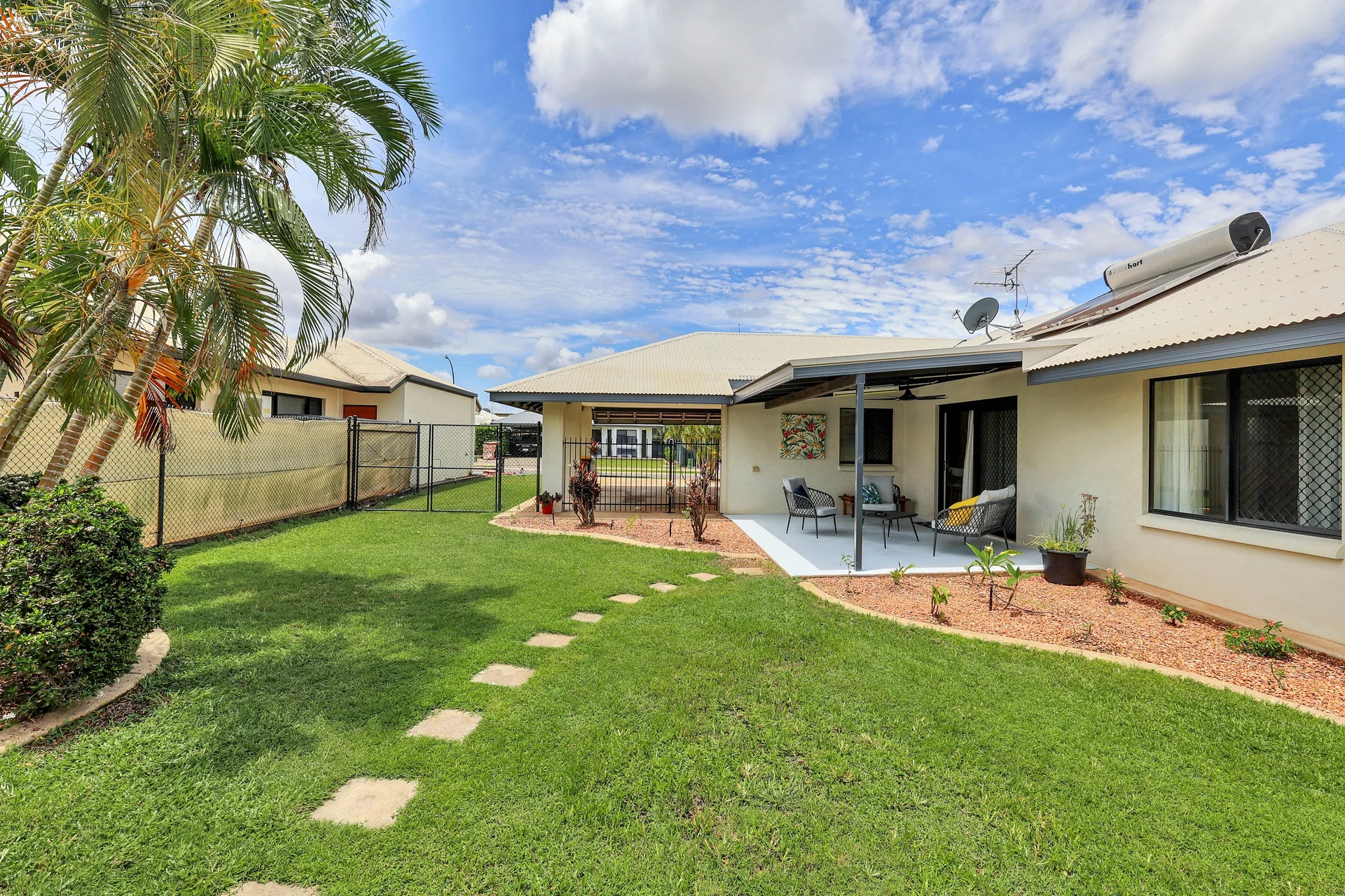 2 Piper Court, Durack, NT 0830
