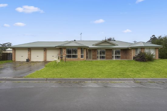 2 sharnee place, Hill Top, NSW 2575